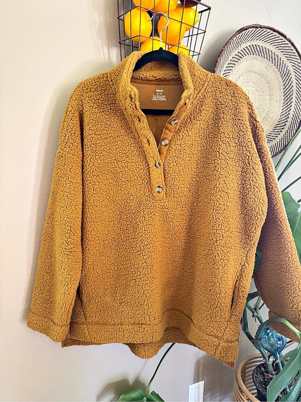 Aerie Oh Snap! Sweatshirt Teddy Fleece Pullover Brown